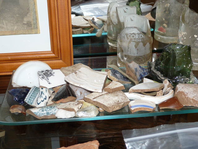 Crockery from the Gully, Katoomba